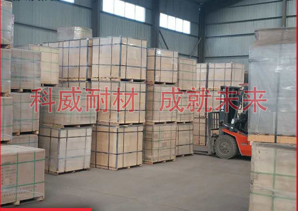 焦?fàn)t用耐火材料